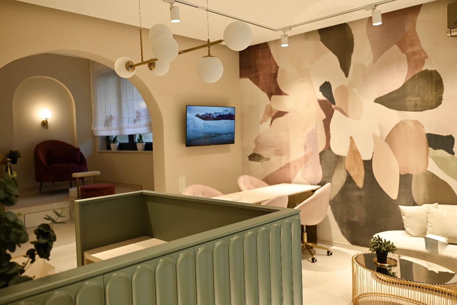 Dizajn enterijera - Kozmetički salon izvedeno