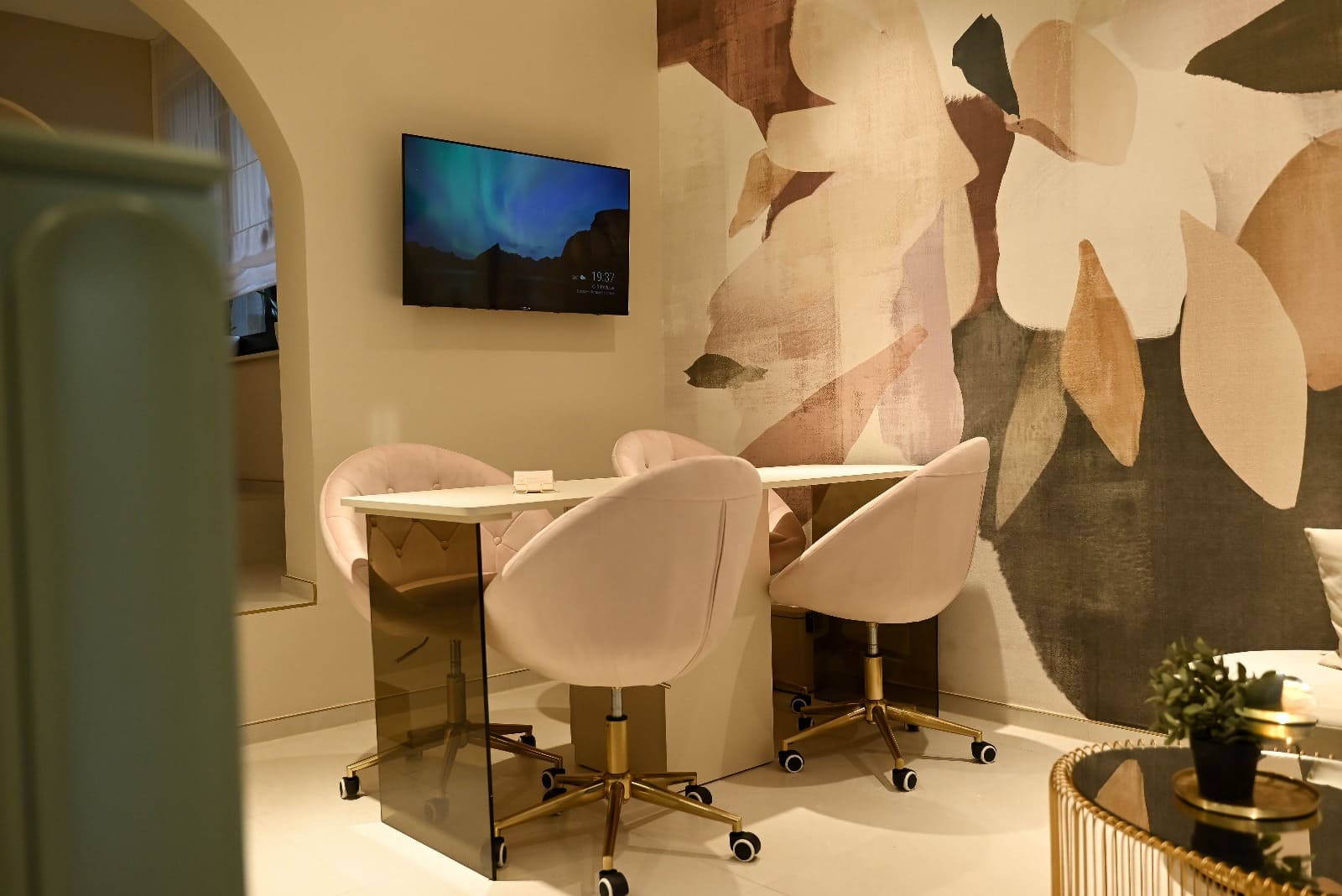 Dizajn enterijera - Kozmetički salon izvedeno